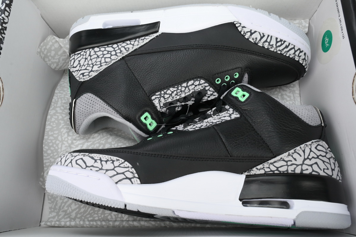 XH Air Jordan 3 Retro 'Green Glow'