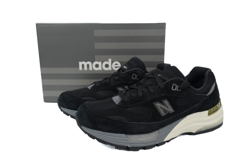New Balance 992 Black Gray White