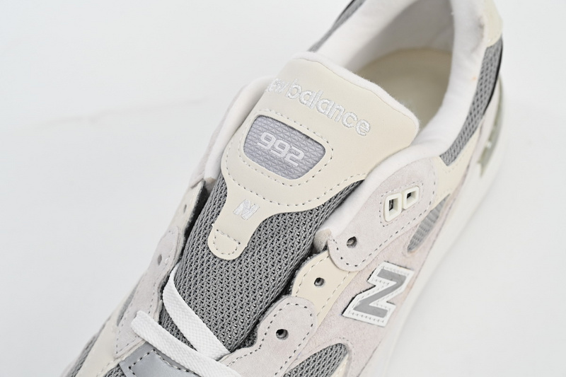 New Balance 992 Beige Gray