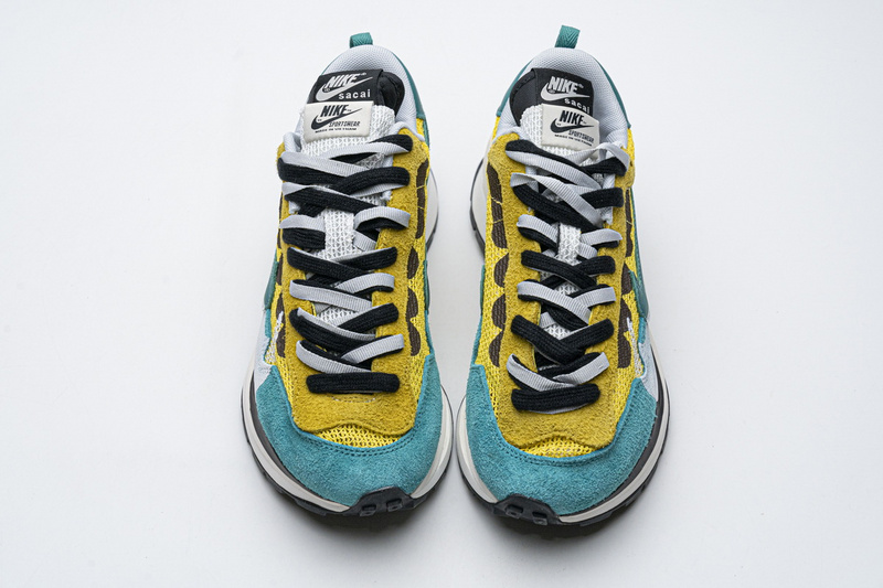 Sacai x Nike Pegasua Vaporfly Yellow Green