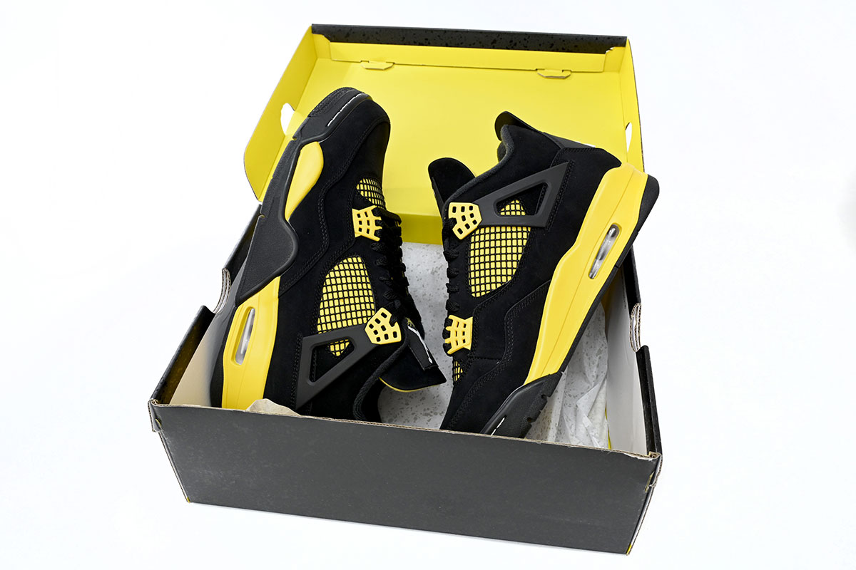 XP Air Jordan 4 Thunder