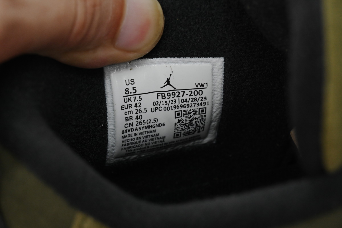XP Air Jordan 4 Craft “Olive”