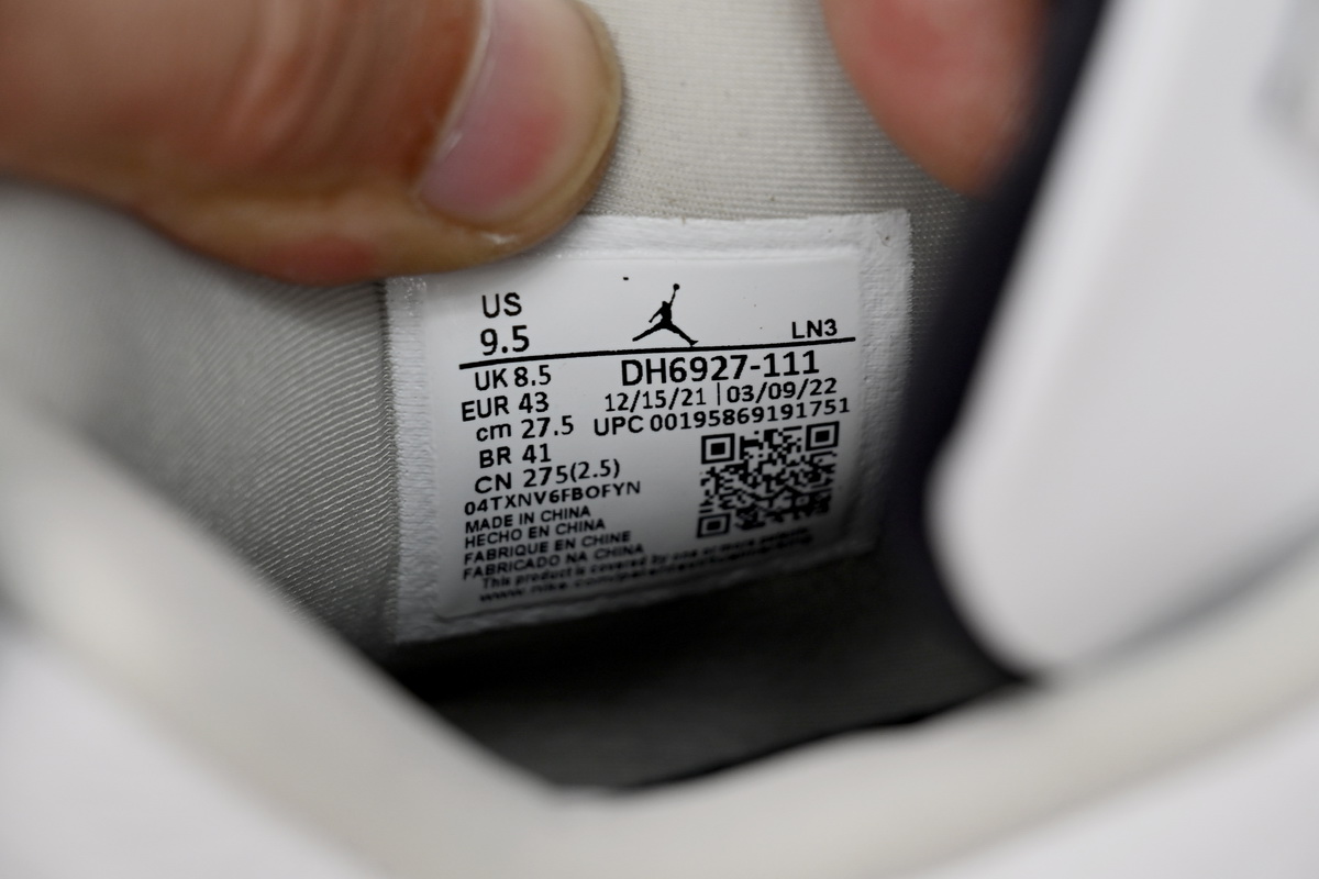 XP Air Jordan 4 Retro Military Black