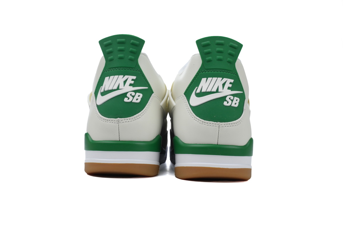 XP Nike SB x Air Jordan 4 “Pine Green”Calaite