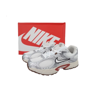 Nike V5 RNR 'Sail Fauna Brown' 02