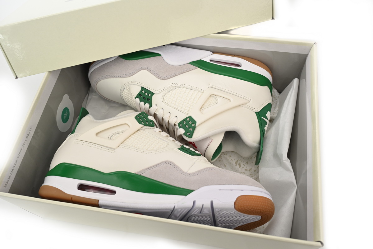 OG Nike SB x Air Jordan 4 “Pine Green”Calaite