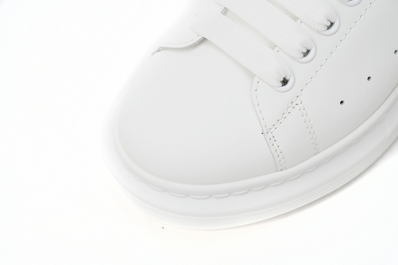 Alexander McQueen Sneaker Golden Tail
