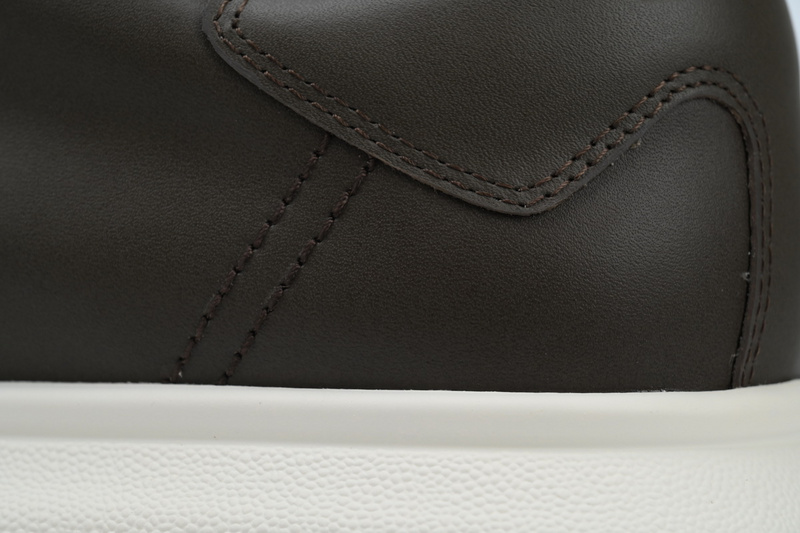 Alexander McQueen Sneaker Black and White