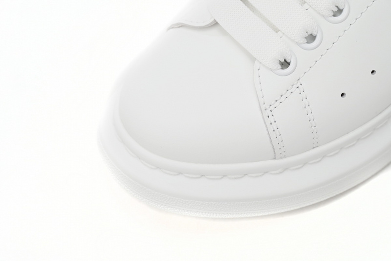 Alexander McQueen Sneaker Laser