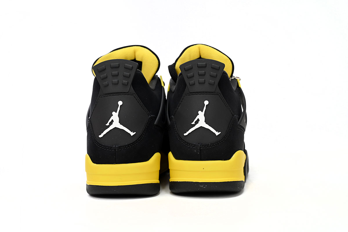 Q4 Air Jordan 4 Thunder