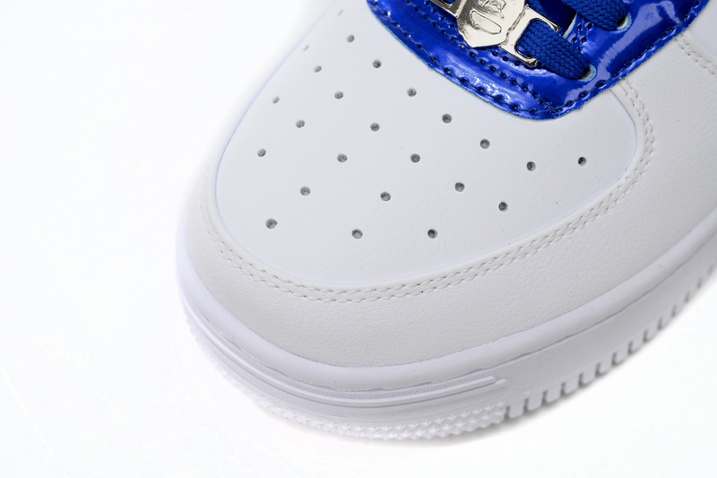 A Bathing Ape Bape Sta Low White and Blue Border