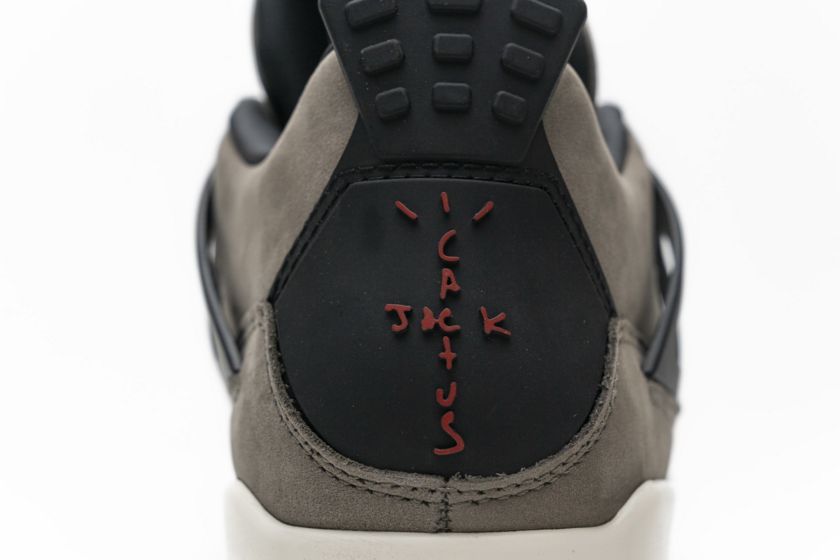 Q4 Travis Scott x Air Jordan 4 Retro Brown