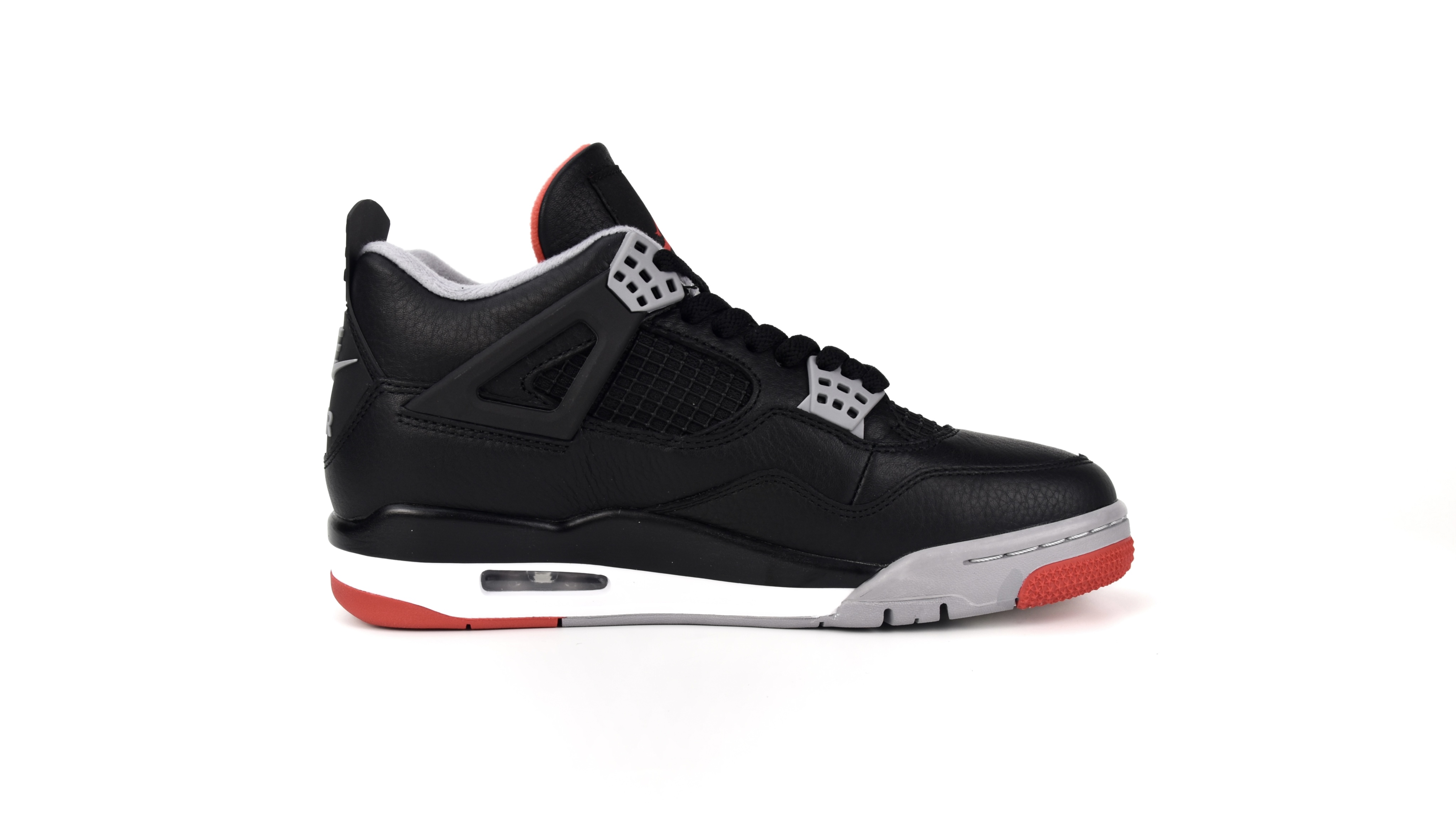 Q4 Air Jordan 4 "Bred Reimagined"
