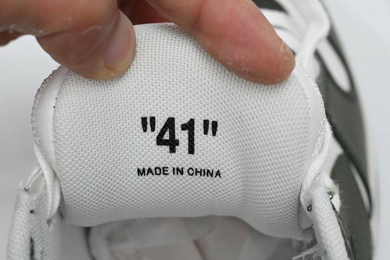 OFF-WHITE Out Of Military Green White