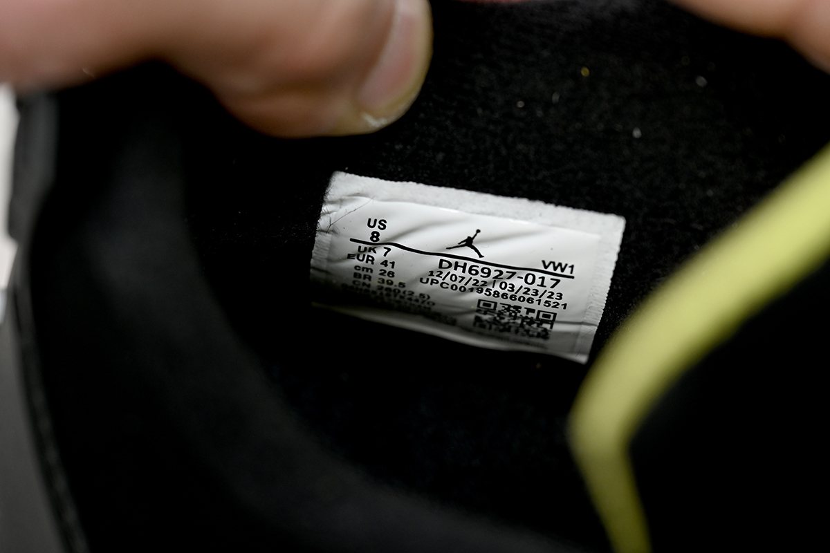 A1 Air Jordan 4 Thunder