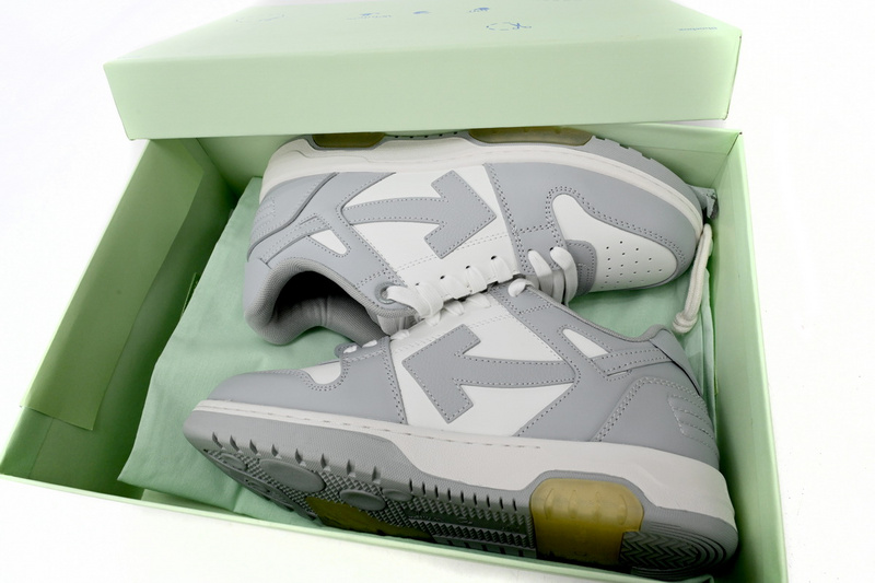 OFF-WHITE Out Of Office Pale