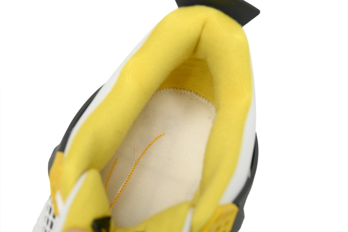 XH AIR JORDAN 4 VIVID SULFUR