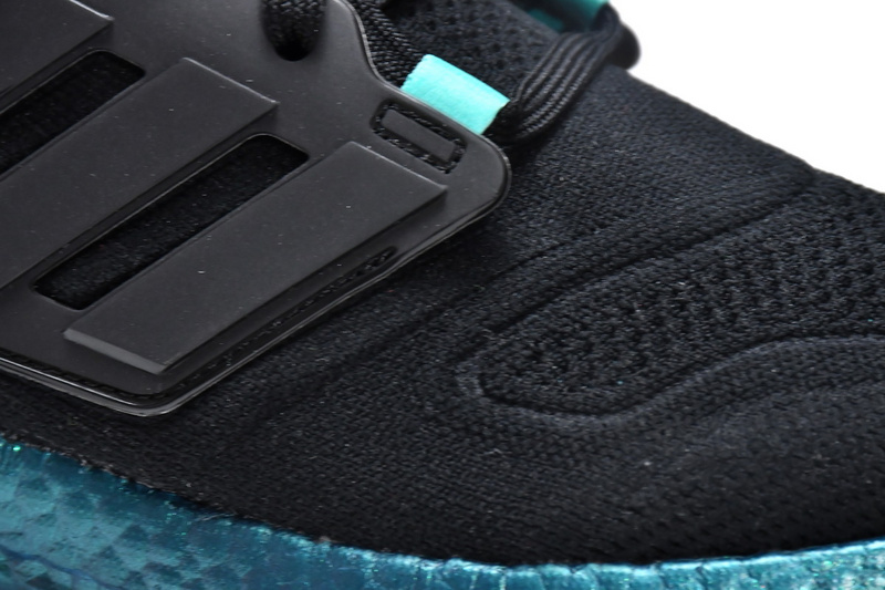 Adidas Ultra Boost 2022 Core Black
