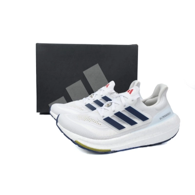 Adidas Ultra Boost 2023 LIGHT Black And White 02