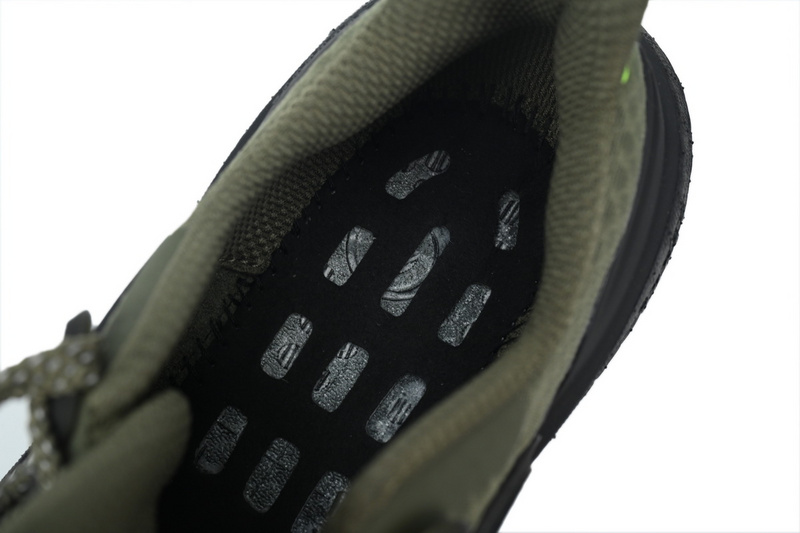 Adidas Ultraboost Light 'Olive green'