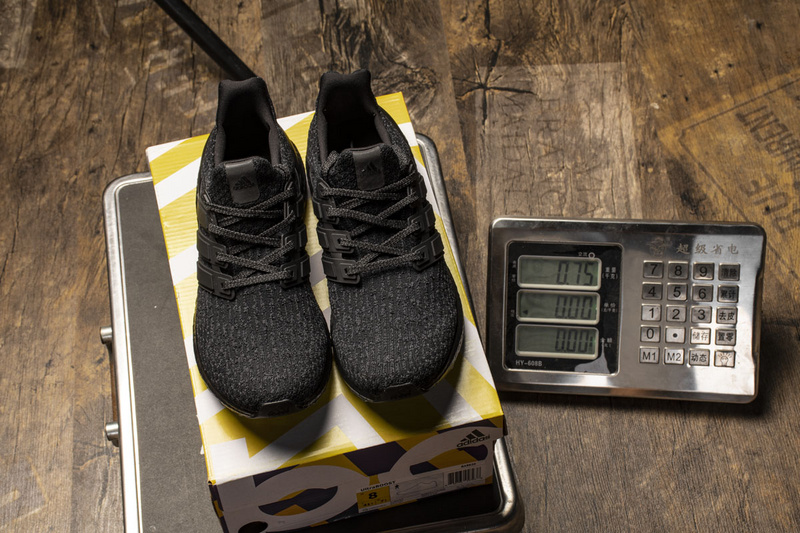 Adidas Ultra Boost 3.0 “Triple Black” Real Boost