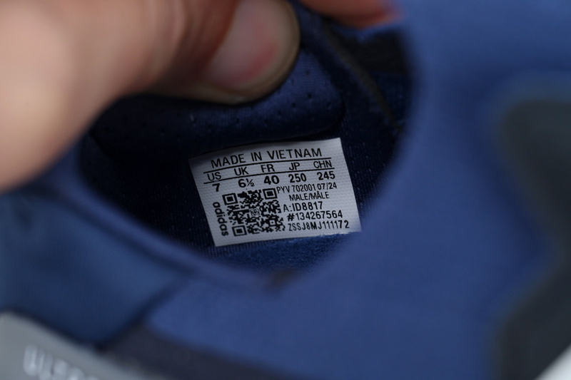 Adidas UltraBoost 5'Blue'