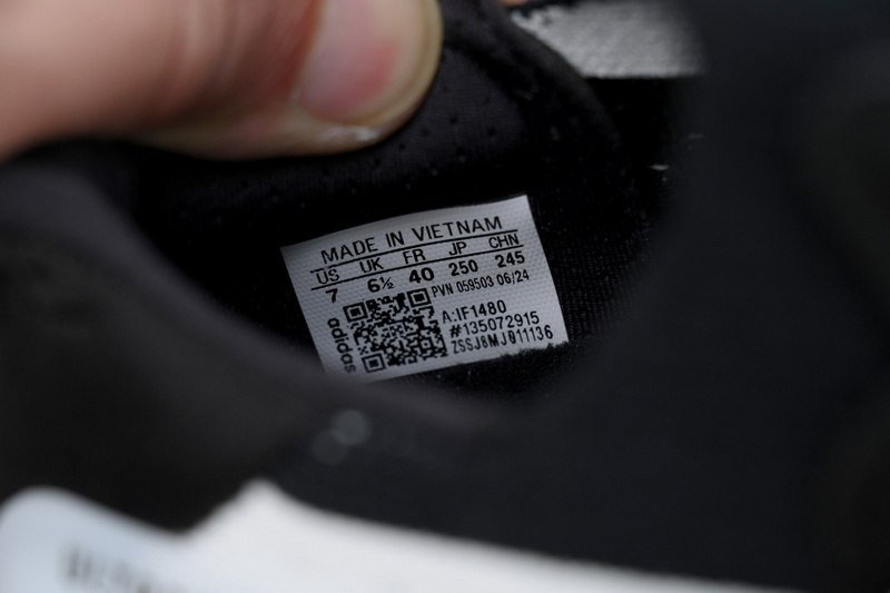 Adidas Ultraboost 5 'Black and White'