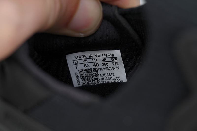 Adidas UltraBoost 5 'Triple Black'