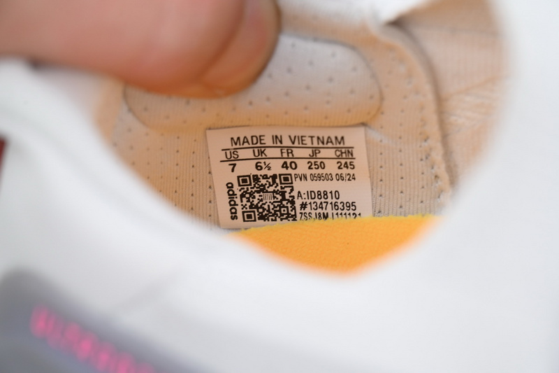 Adidas UltraBoost 5 'White Lucid Pink'