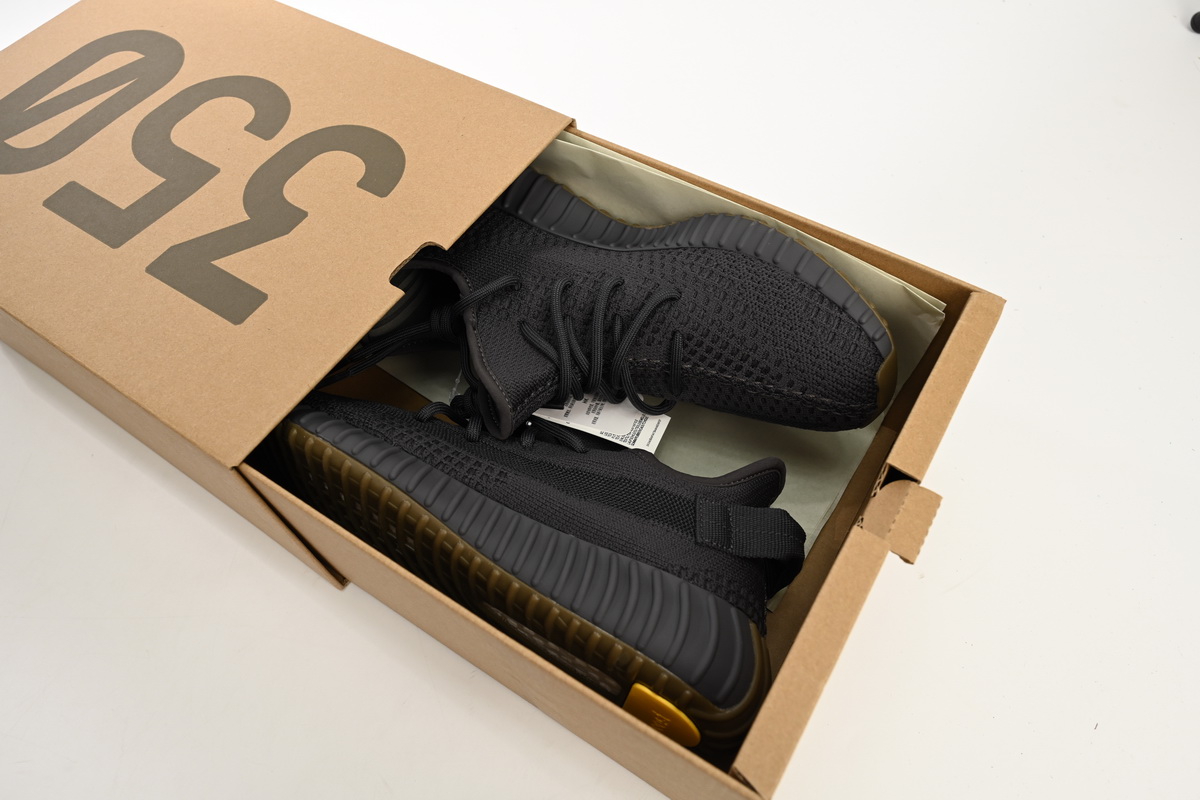HK adidas Yeezy Boost 350 V2 Cinder