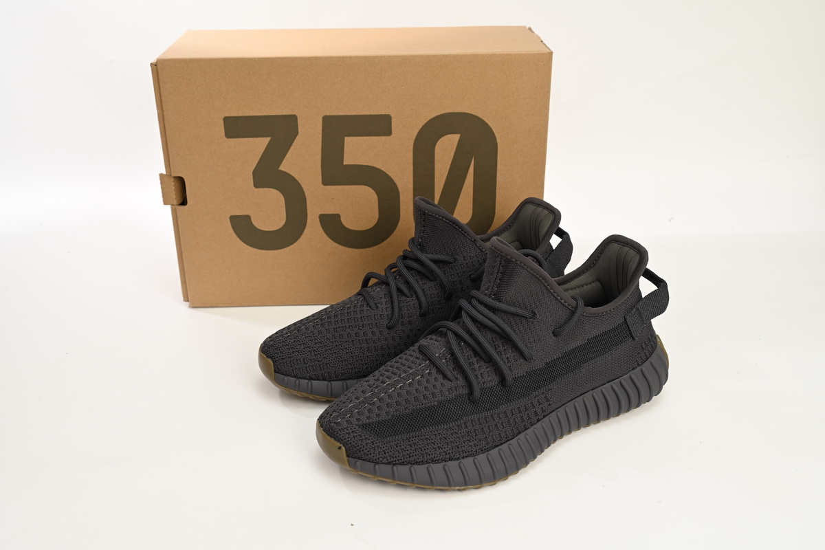 HK adidas Yeezy Boost 350 V2 Cinder