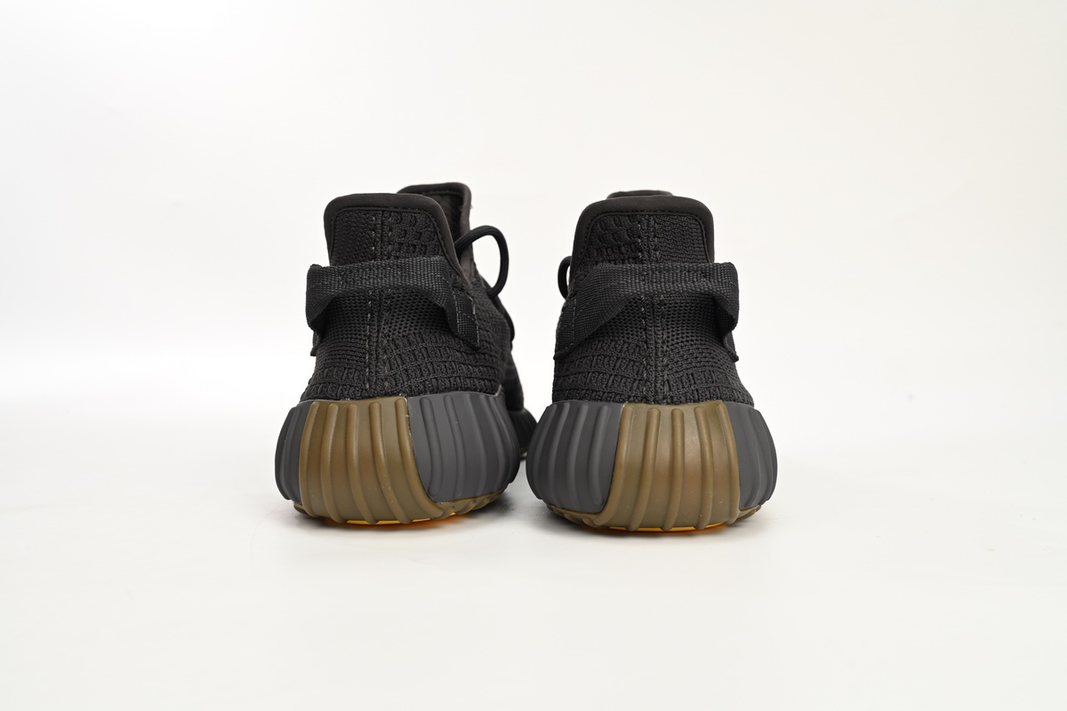 HK adidas Yeezy Boost 350 V2 Cinder