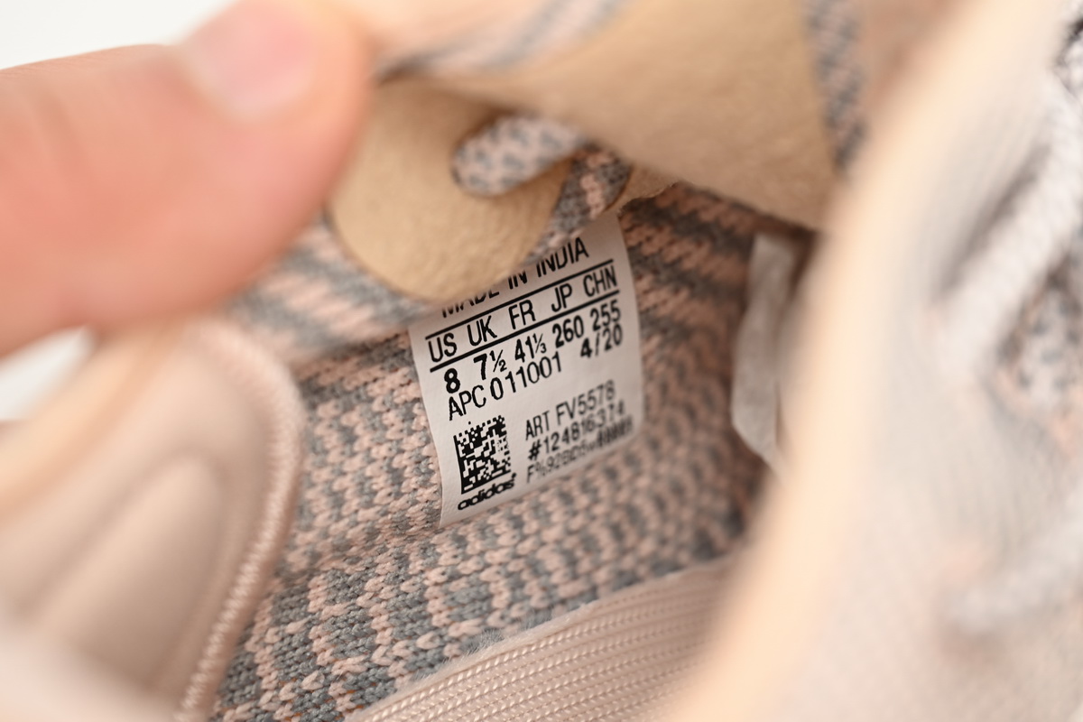 HK adidas Yeezy Boost 350 V2 Synth