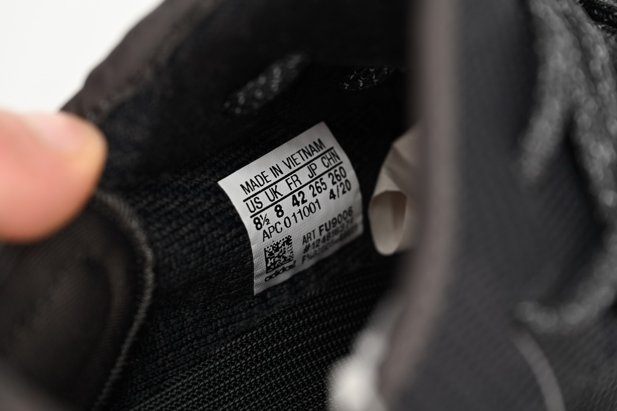 HK Yeezy Boost 350 V2 Black