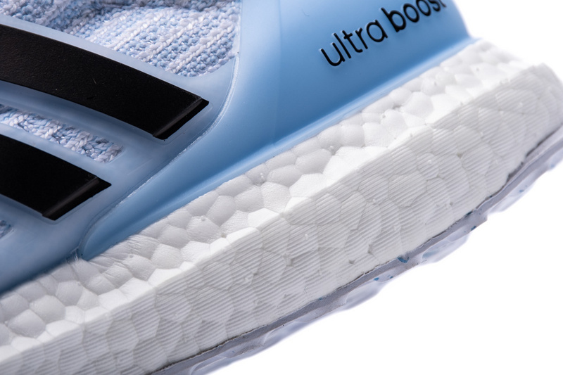 GAME OF THRONES x Ultra Boost “White Walkers”