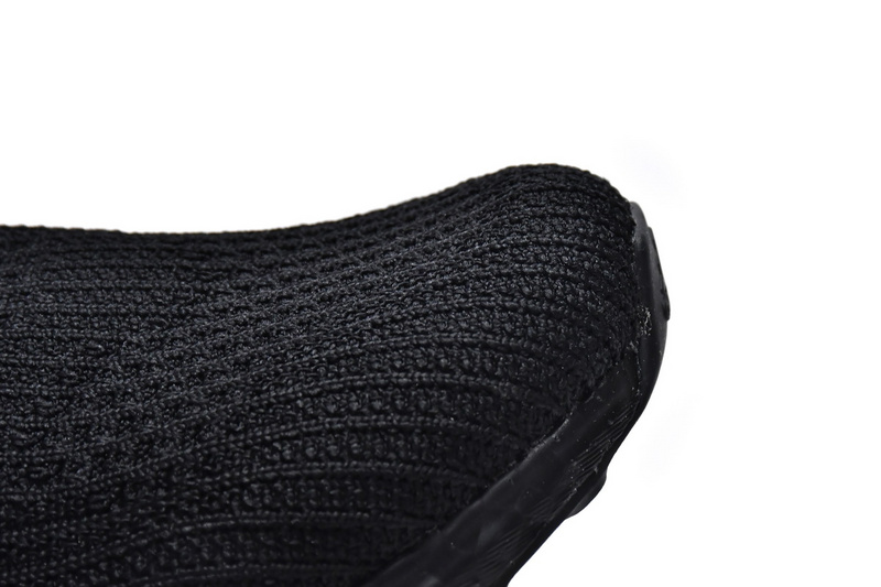 Adidas  Ultra Boost 4.0 Triple Black