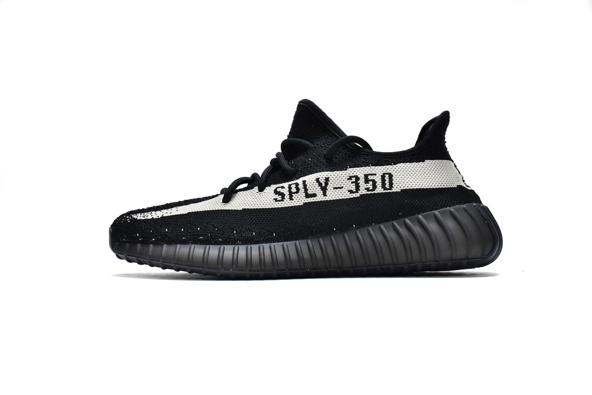 TS adidas Yeezy Boost 350 V2 Black White
