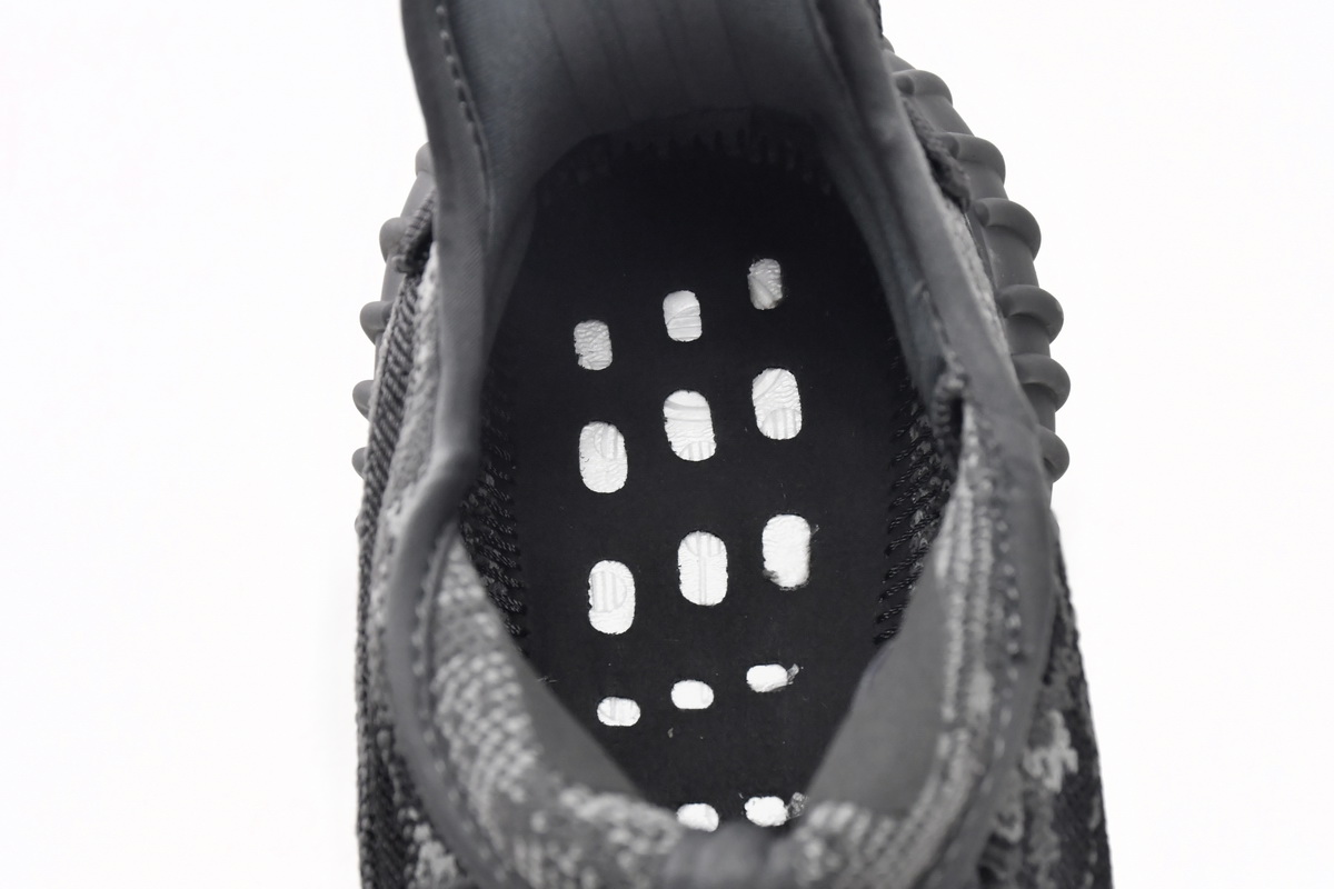 AH adidas Yeezy 350 V2 Dark Salt