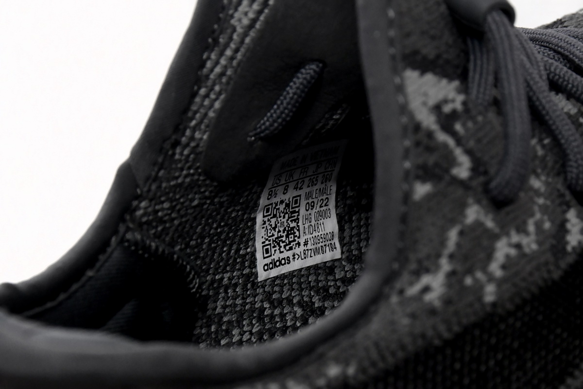 AH adidas Yeezy 350 V2 Dark Salt