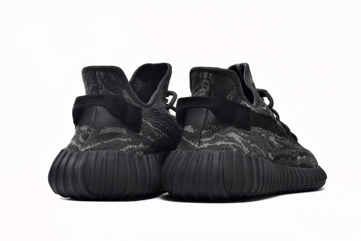 AH adidas Yeezy 350 V2 Dark Salt