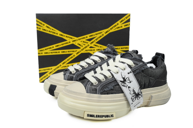 Smilerepublic Gray Distressed