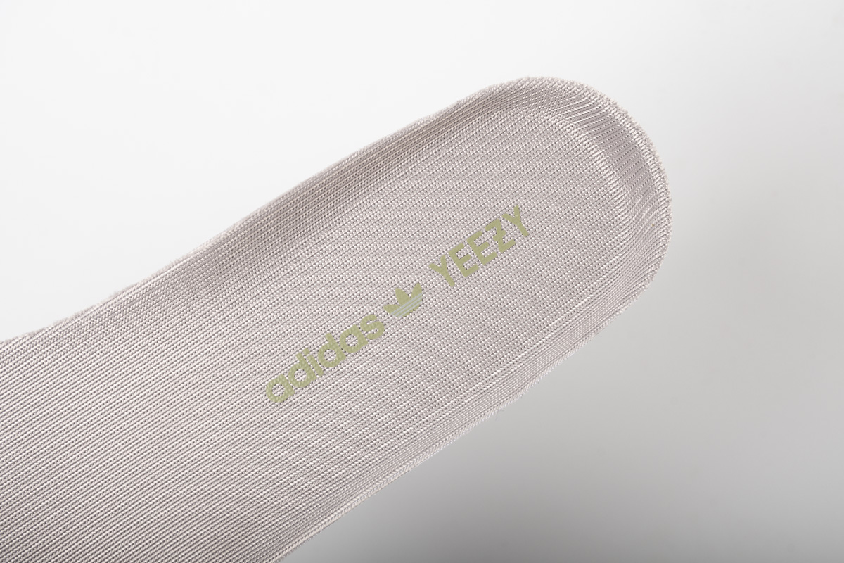 AH Adidas Yeezy Boost 350 V2 “True Form”