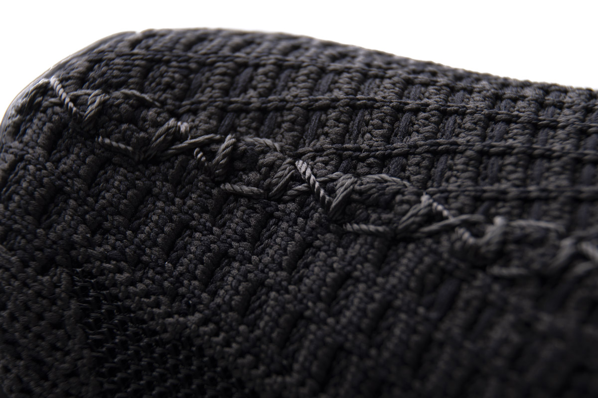 AH Adidas Yeezy 350 Boost V2 “Black”