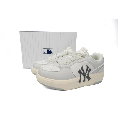Giày MLB Chunky Liner Basic New York Yankees White Gray 02