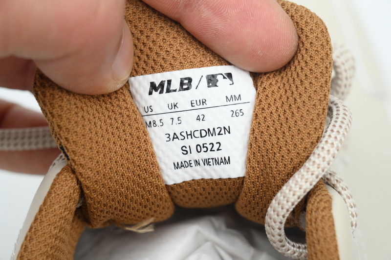 MLB Big Ball Chunky Chunky DiaMonogram Beige Brown