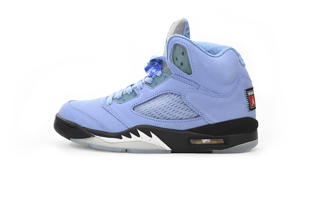 JN Air Jordan 5 “UNC”