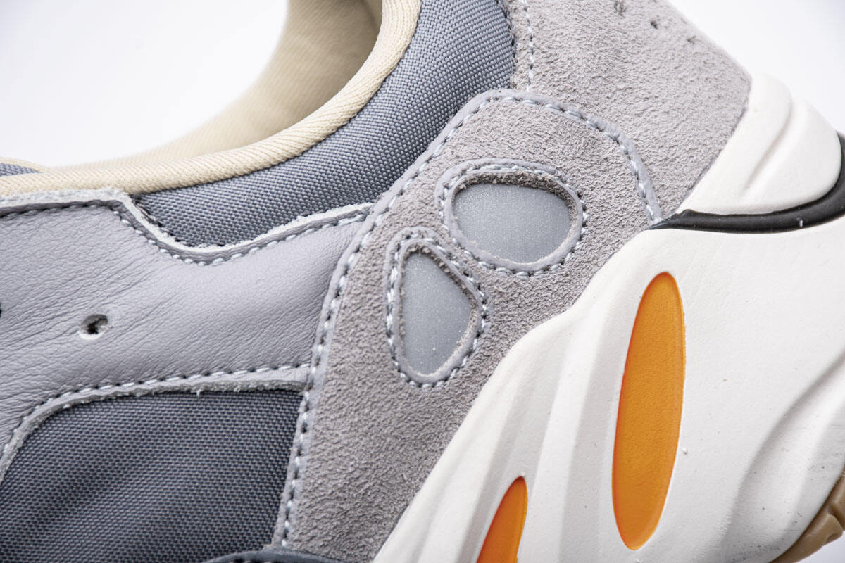 AH adidas Yeezy Boost 700 Magnet Real Boost