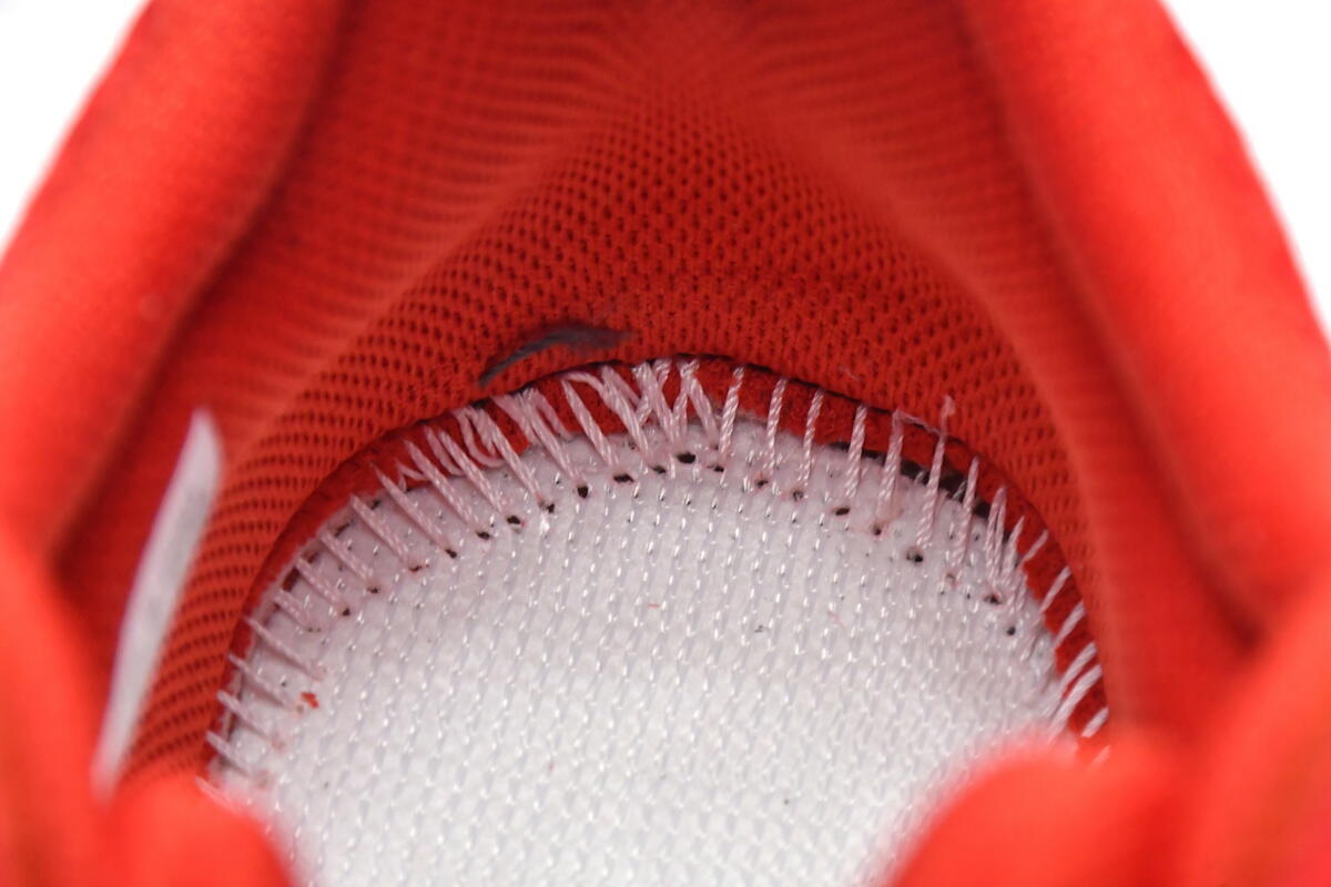 AH adidas Yeezy Boost 700 Hi-Res Red