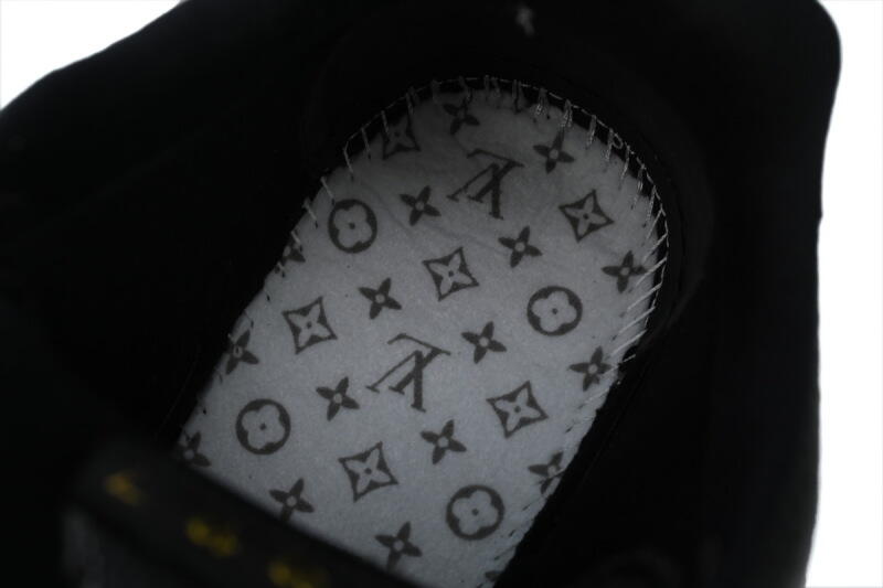 Louis Vuitton Skate Black