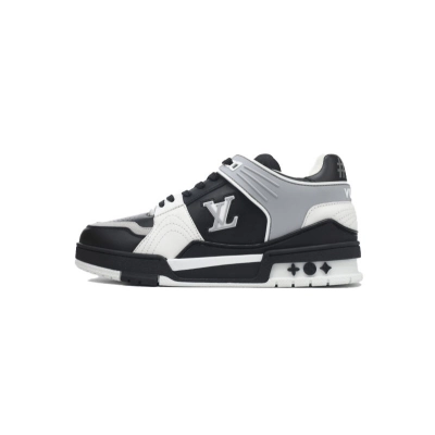 LOUIS VUITTON Trainer Black Grey 01